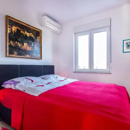 Holiday Mirela - Mdn157 *